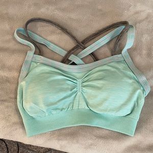 Sports bra